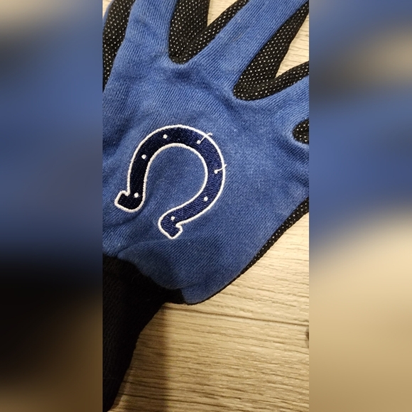 Indianapolis Colts Work Gloves - Picture 2 of 7